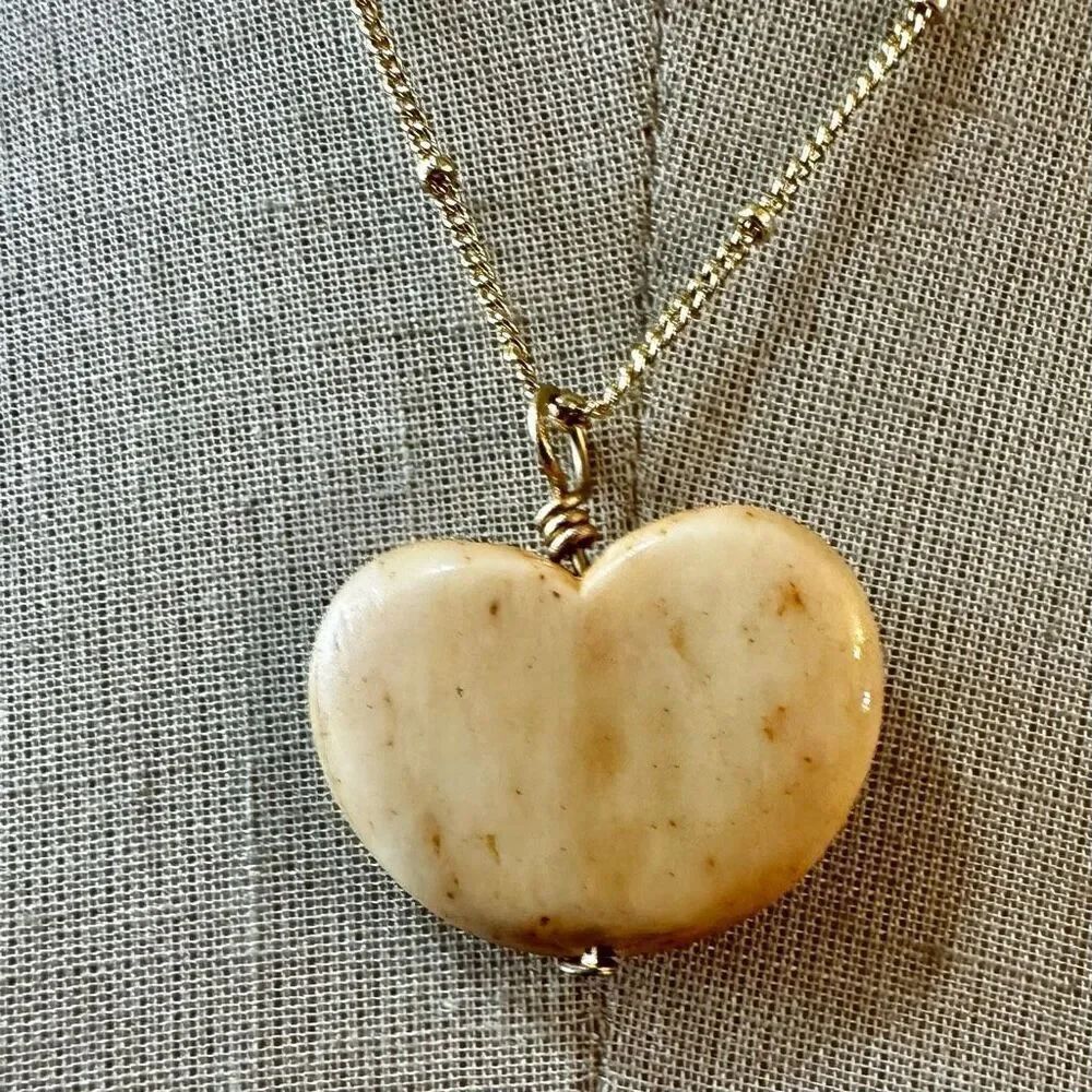 Cream bone heart pendant necklace